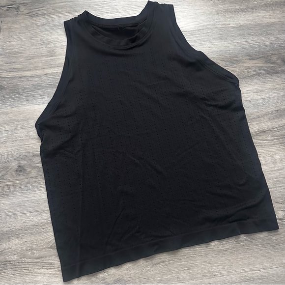 Women’s Mesh Tank - Picture 3 of 4